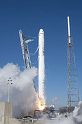 Tên lửa Falcon 9 của SpaceX mang theo tàu Dragon, phóng lên ngày 8 tháng 12, 2010